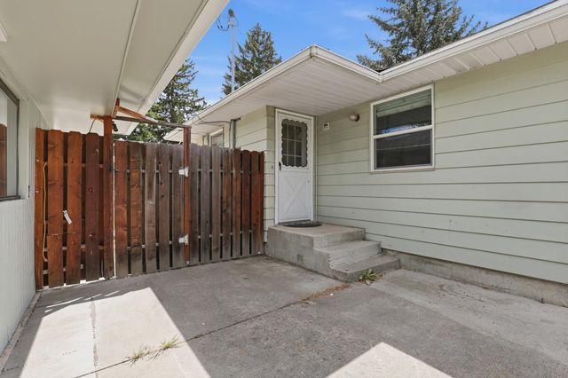 4607 N G St, Spokane, WA 99205