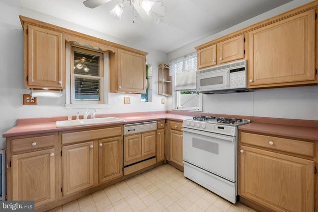 5321 KENWOOD AVE, Baltimore, MD 21206