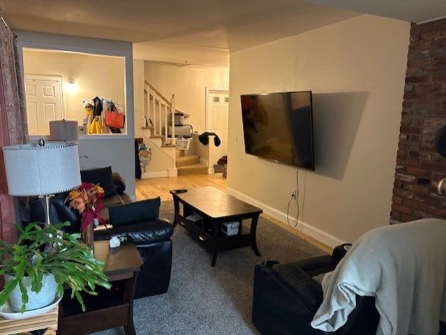 95 Providence Street B, Mendon, MA 01756