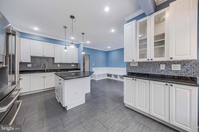 13802 LAMBERTINA PL, Rockville, MD 20850