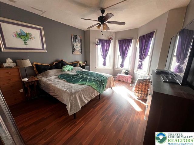 15 North Mulberry Street, Easton, PA 18042