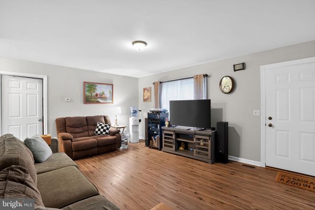 108 4TH AVE, New Castle, DE 19720