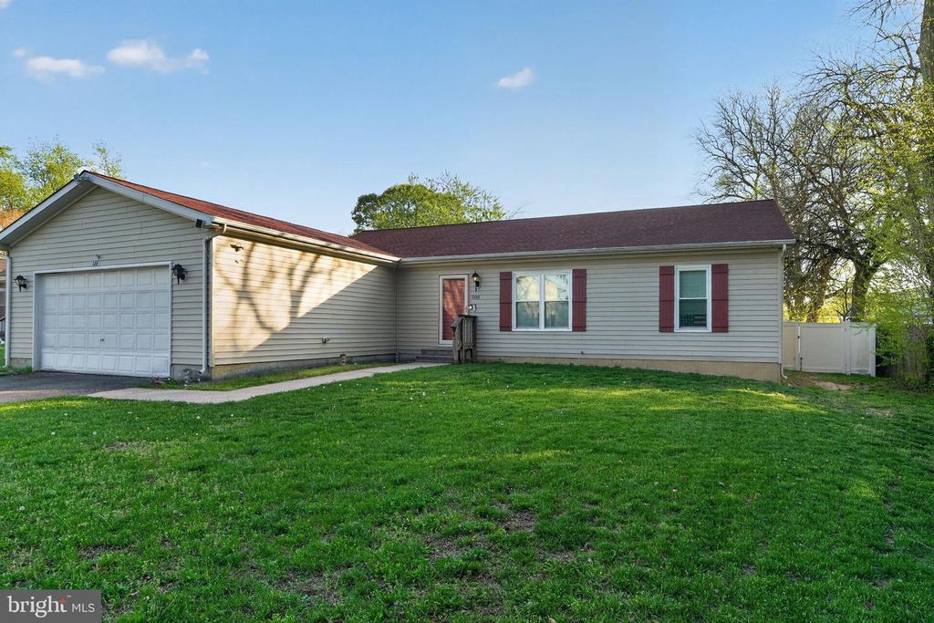 108 4TH AVE, New Castle, DE 19720