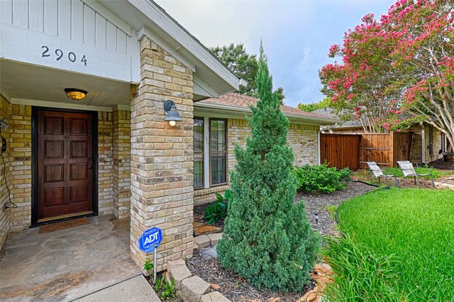 2904 Cross Bend Road, Plano, TX 75023