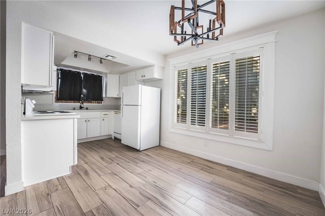 7300 PIRATES COVE Road 1005, Las Vegas, NV 89145