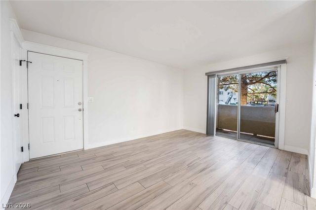 7300 PIRATES COVE Road 1005, Las Vegas, NV 89145