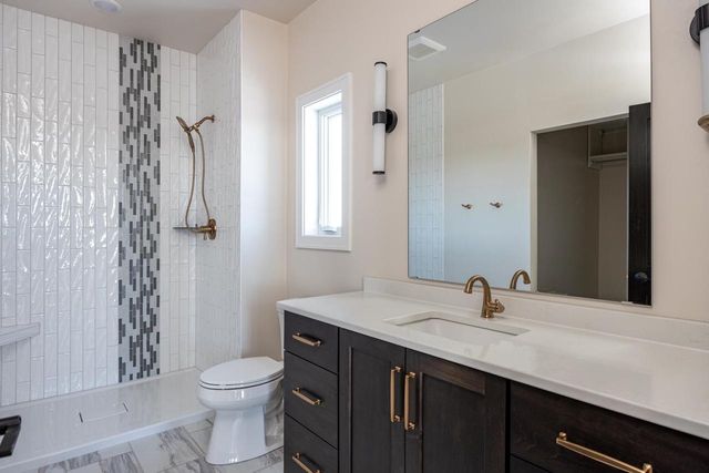 385 SATORI TRAIL, Kimberly, WI 54136