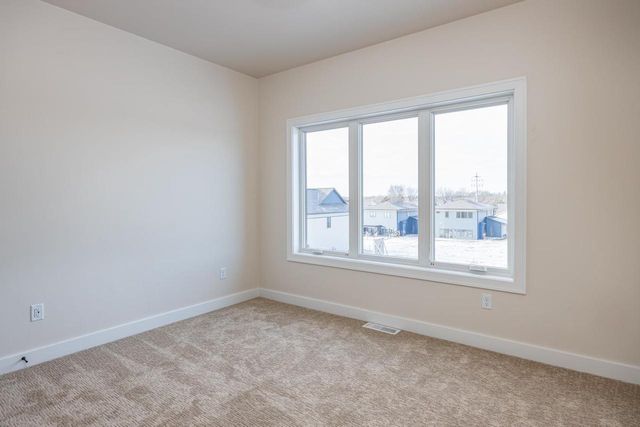 385 SATORI TRAIL, Kimberly, WI 54136