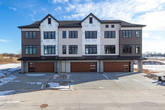 385 SATORI TRAIL, Kimberly, WI 54136