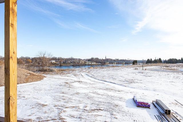 385 SATORI TRAIL, Kimberly, WI 54136