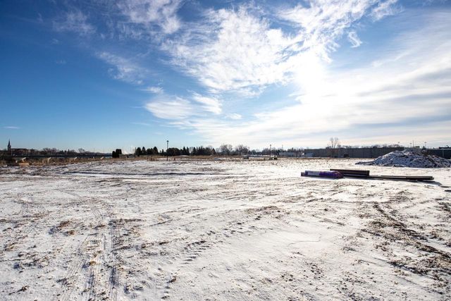 385 SATORI TRAIL, Kimberly, WI 54136