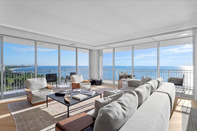 881 Ocean Drive 11H, Key Biscayne, FL 33149