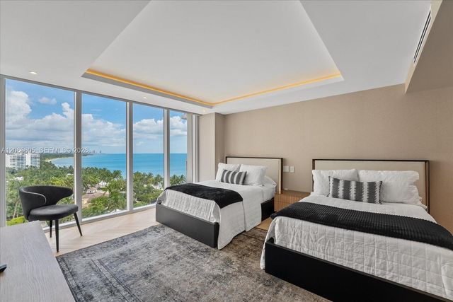 881 Ocean Drive 11H, Key Biscayne, FL 33149