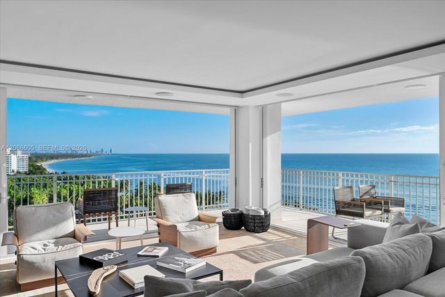 881 Ocean Drive 11H, Key Biscayne, FL 33149