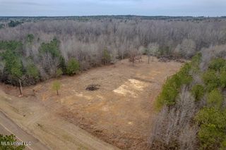 1018 Mt. Pilgrim Road, Camden, MS 39045