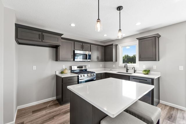 172 W Wind Trail, Avilla, IN 46710