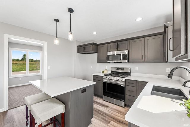 172 W Wind Trail, Avilla, IN 46710