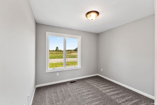 172 W Wind Trail, Avilla, IN 46710