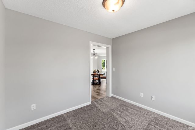 172 W Wind Trail, Avilla, IN 46710