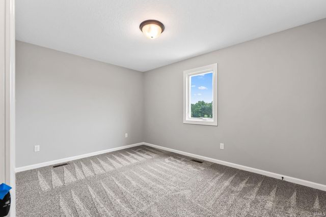 172 W Wind Trail, Avilla, IN 46710