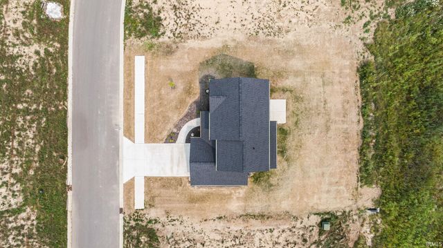 172 W Wind Trail, Avilla, IN 46710