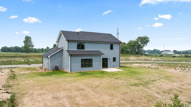 172 W Wind Trail, Avilla, IN 46710