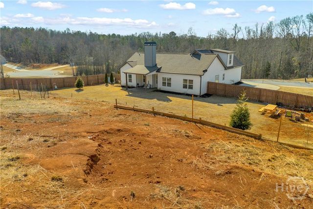 112 White Oak Trail, Commerce, GA 30529