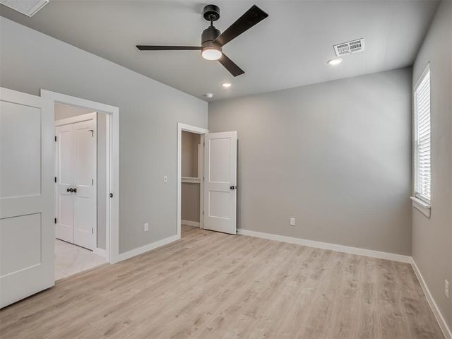 21 N Walnut Street, Edmond, OK 73003