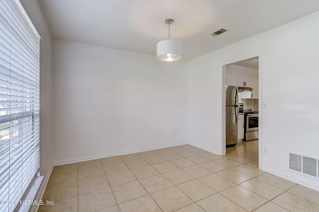 166 VANDERFORD Road W, Orange Park, FL 32073