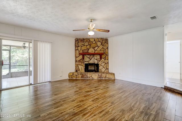 166 VANDERFORD Road W, Orange Park, FL 32073