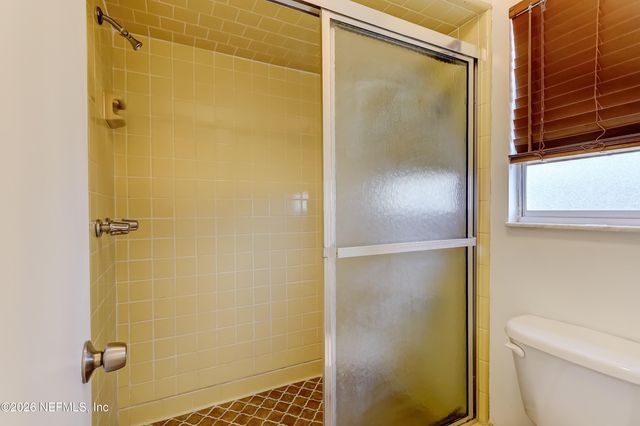 166 VANDERFORD Road W, Orange Park, FL 32073