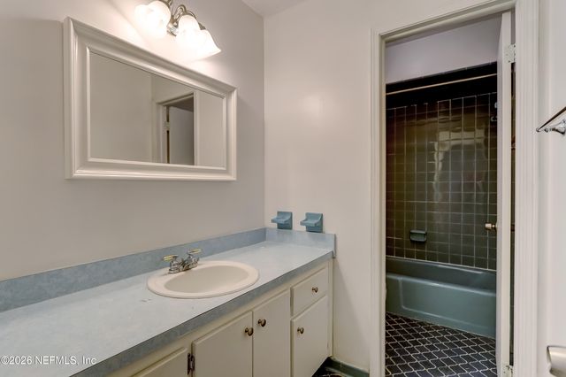 166 VANDERFORD Road W, Orange Park, FL 32073