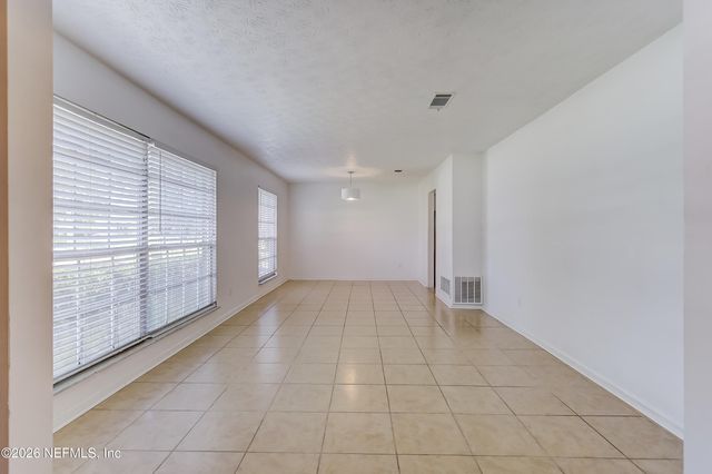166 VANDERFORD Road W, Orange Park, FL 32073