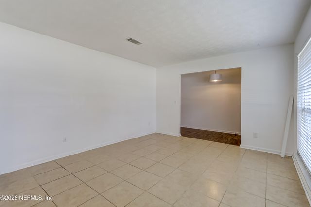 166 VANDERFORD Road W, Orange Park, FL 32073