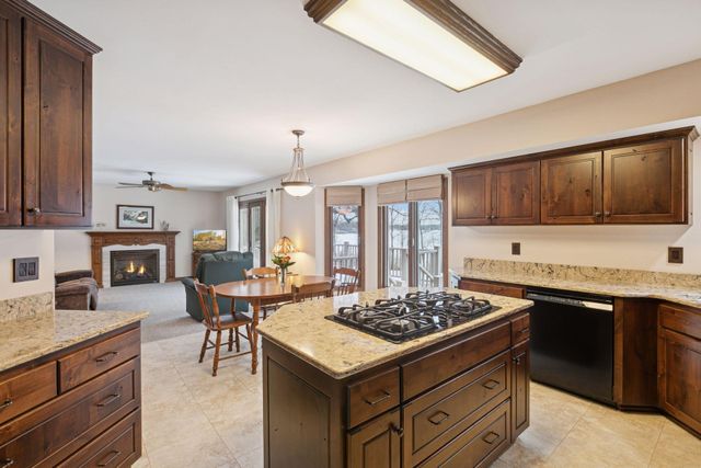 15637 91st Avenue N, Maple Grove, MN 55369