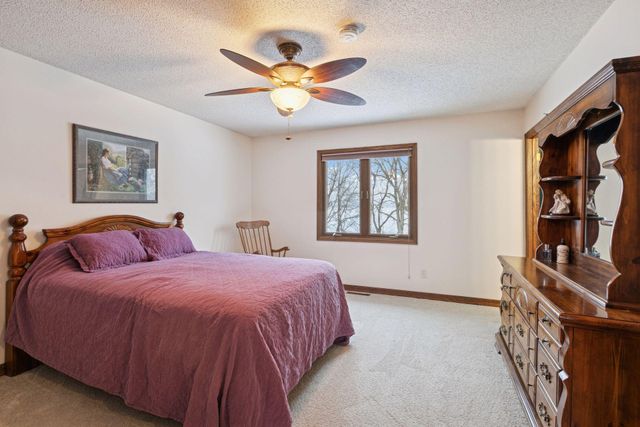 15637 91st Avenue N, Maple Grove, MN 55369