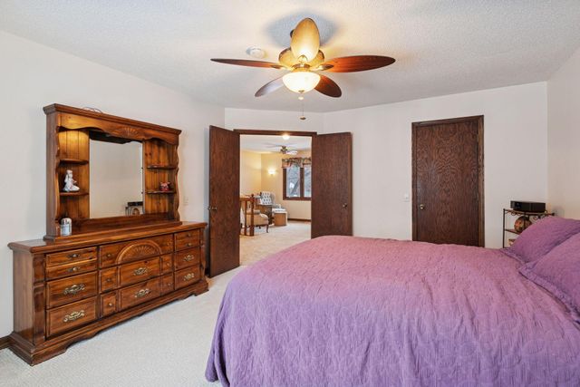 15637 91st Avenue N, Maple Grove, MN 55369