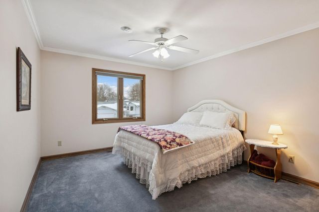 15637 91st Avenue N, Maple Grove, MN 55369