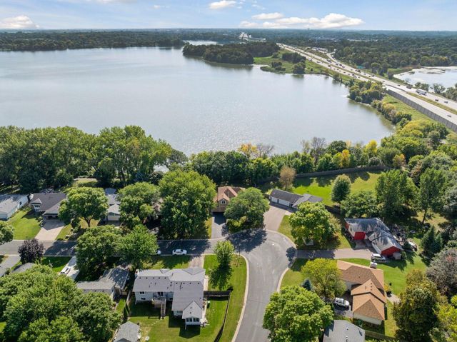 15637 91st Avenue N, Maple Grove, MN 55369