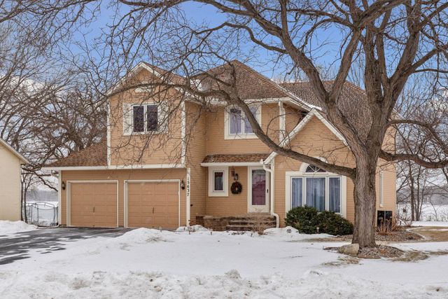 15637 91st Avenue N, Maple Grove, MN 55369