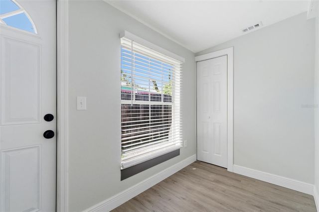 7211 32ND AVENUE N, St Petersburg, FL 33710