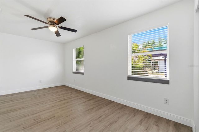 7211 32ND AVENUE N, St Petersburg, FL 33710