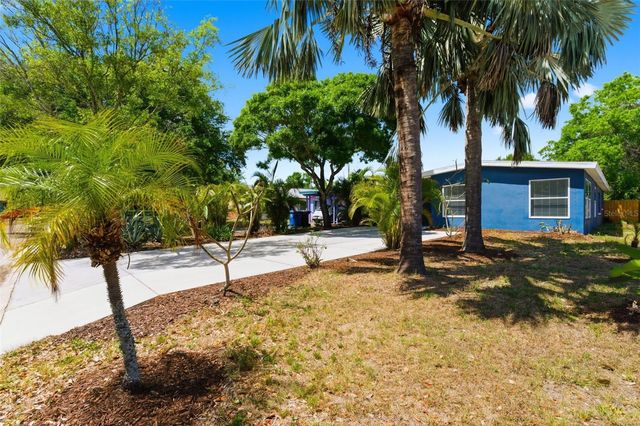 7211 32ND AVENUE N, St Petersburg, FL 33710