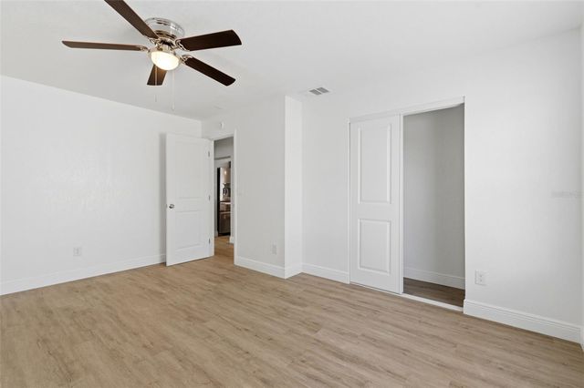 7211 32ND AVENUE N, St Petersburg, FL 33710