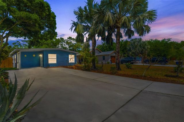 7211 32ND AVENUE N, St Petersburg, FL 33710