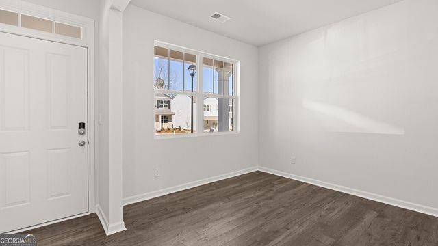 8180 Elkhorn Drive, Fairburn, GA 30213