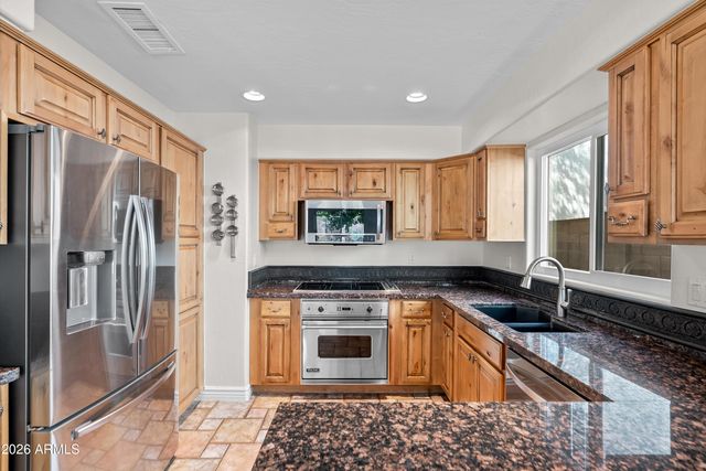30403 N 42ND Place, Cave Creek, AZ 85331