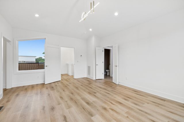 1117A Chester Ave A, Nashville, TN 37206