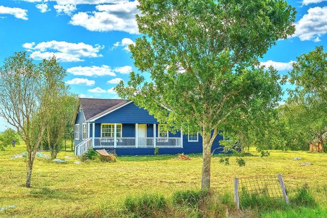 1040 Darst Road, Beasley, TX 77417