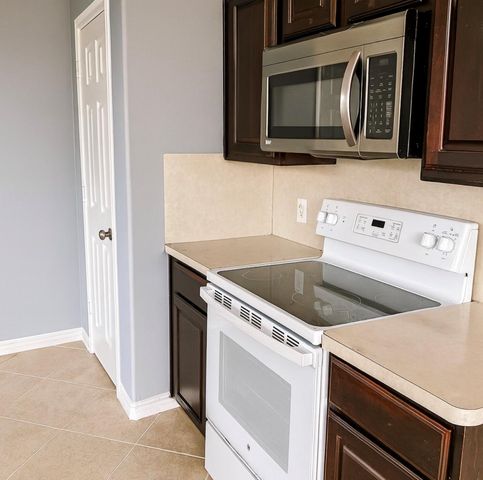 1040 Darst Road, Beasley, TX 77417